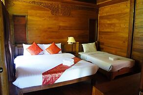 Pai Treehouse Resort