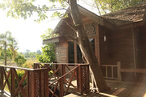 Pai Treehouse Resort