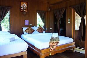 Pai Treehouse Resort