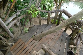 Pai Treehouse Resort