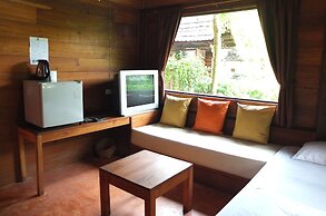 Pai Treehouse Resort