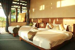 Pai Treehouse Resort