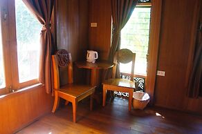 Pai Treehouse Resort