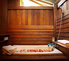 Pai Treehouse Resort