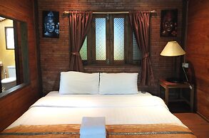 Pai Treehouse Resort