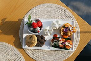 Aster Hotel and Residence