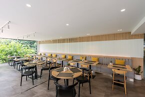 Aster Hotel and Residence