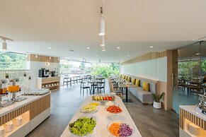 Aster Hotel and Residence