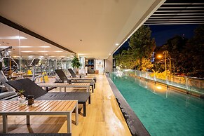 Aster Hotel and Residence