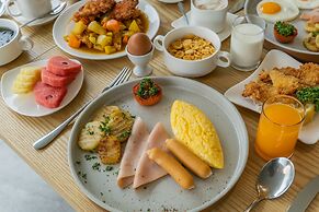 Aster Hotel and Residence