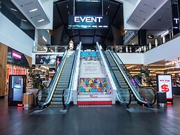 Quest Chermside on Playfield