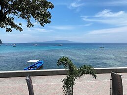 Papa Fred's Beach Resort