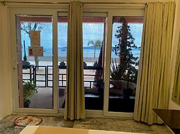 Papa Fred's Beach Resort