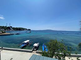 Papa Fred's Beach Resort