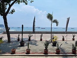 Papa Fred's Beach Resort