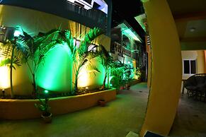 Papa Fred's Beach Resort