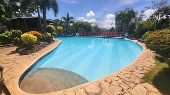 Bakasyunan Resort Tanay