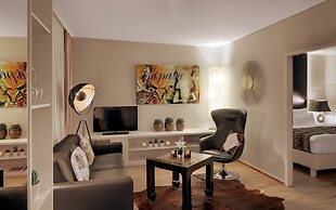 Amedia Luxury Suites Graz, Trademark Collection by Wyndham