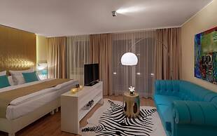 Amedia Luxury Suites Graz, Trademark Collection by Wyndham
