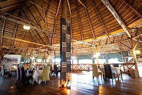 Crater Safari Lodge