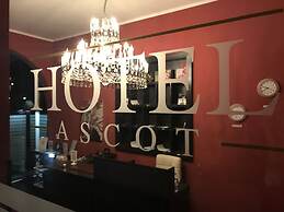 Ascot Hotel