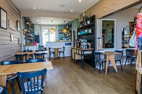 Hôtel Les Charmettes