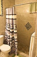 Sunset Strip Acadia Guest Apartment