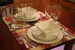 Sunset Strip Acadia Guest Apartment