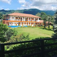 Finca Hotel La Rivera