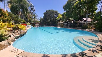 Bakasyunan Resort Zambales