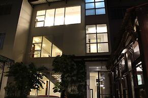 The Purple Tree Bed & Breakfast