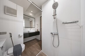 At115 by Rompo Mansion