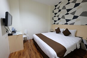 Hotel 88 Mangga Besar 120 by WH