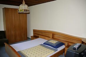 Strandhotel Weyregg