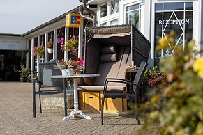 Familien- & Aparthotel Strandhof