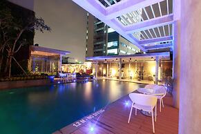 Ra Premiere Simatupang