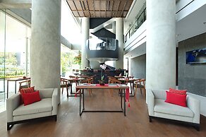 Ra Premiere Simatupang