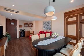 Grand Edge Hotel Semarang