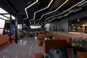 Grand Edge Hotel Semarang