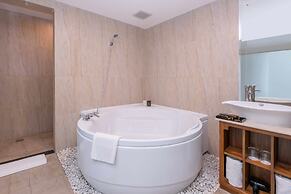 Grand Edge Hotel Semarang