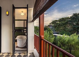 Hotel Ping Silhouette