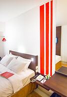 Redstar Hotel