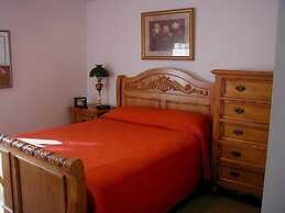 Lakeview Motel and Apartments