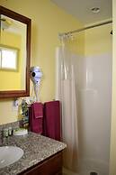 Lakeview Motel and Apartments