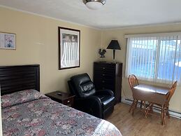 Lakeview Motel and Apartments