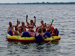 Lakeview Motel and Apartments