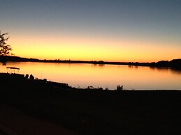 Lakeview Motel and Apartments