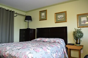 Lakeview Motel and Apartments