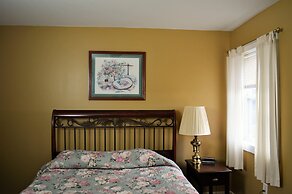 Lakeview Motel and Apartments