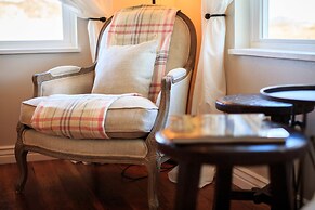 Hillside Colorado Cottages near Westcliffe